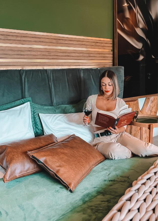 La Contemporanea Cabanas Prox A Cidade Vista Para Ponto Turistico أوروبيسي المظهر الخارجي الصورة